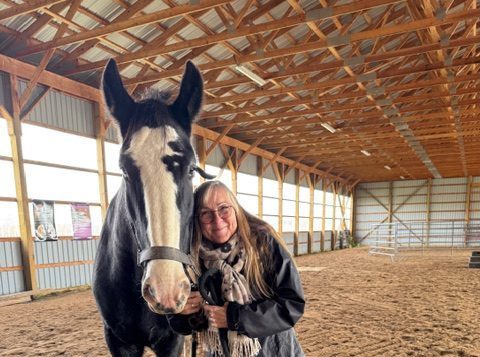 Equine-Assisted Therapy Supports Social Connection – Essential for Mental Health